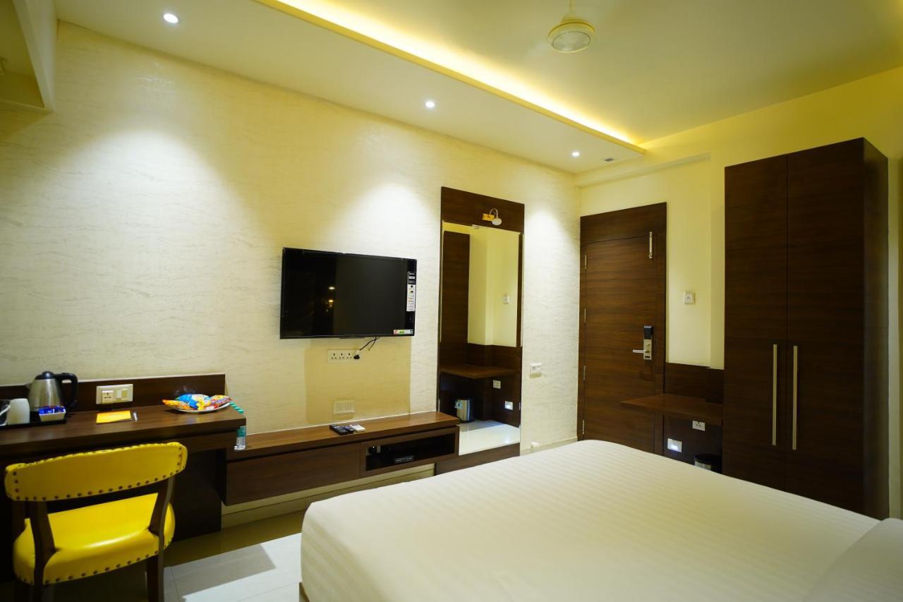 Orange Tree Hotels ナーグプル エクステリア 写真